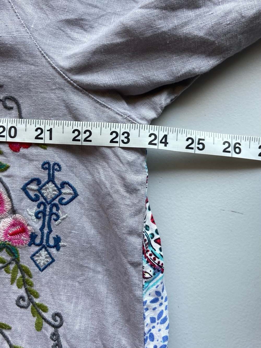 John Mark Patchwork Tunic Blouse XL Boho Embroidered Linen Floral Pockets - Picture 7 of 11